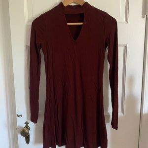 Ribbed mahogany long-sleeve dress